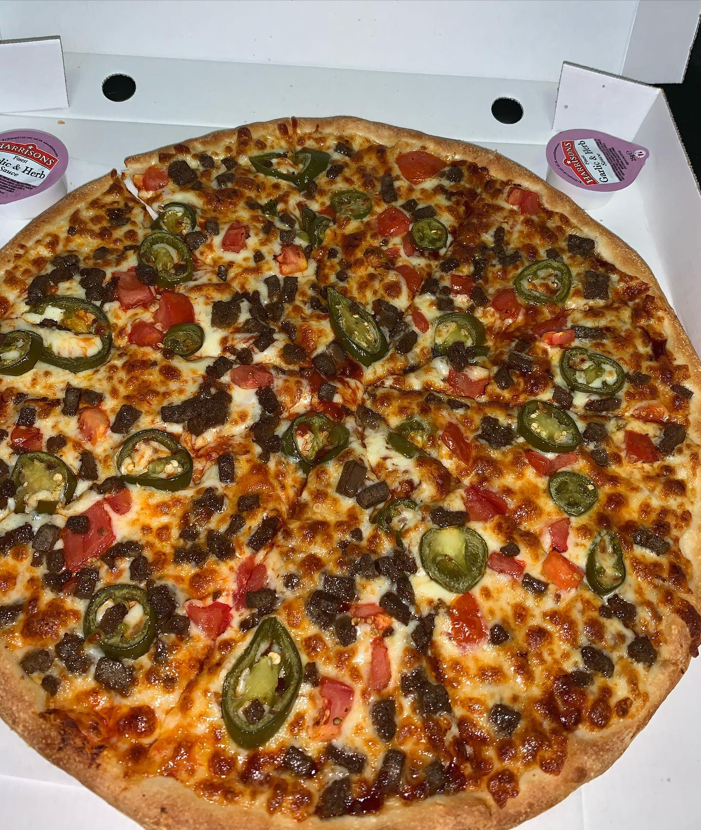 Spicy jalapeno loaded pizza